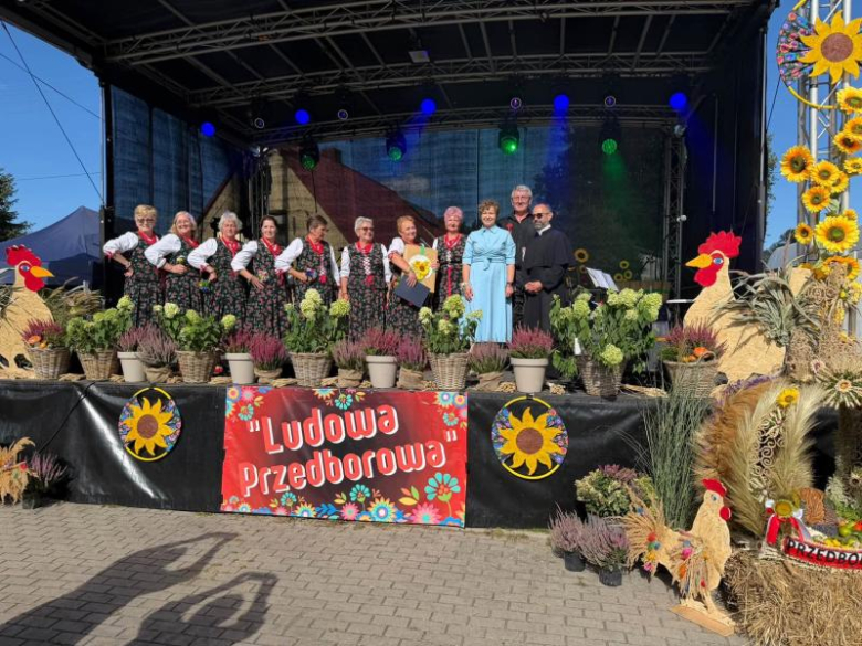 IV Ludowa Przedborowa i dożynki parafialne. Wspólne świętowanie