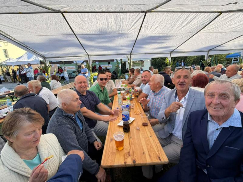 IV Ludowa Przedborowa i dożynki parafialne. Wspólne świętowanie