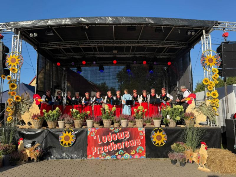 IV Ludowa Przedborowa i dożynki parafialne. Wspólne świętowanie