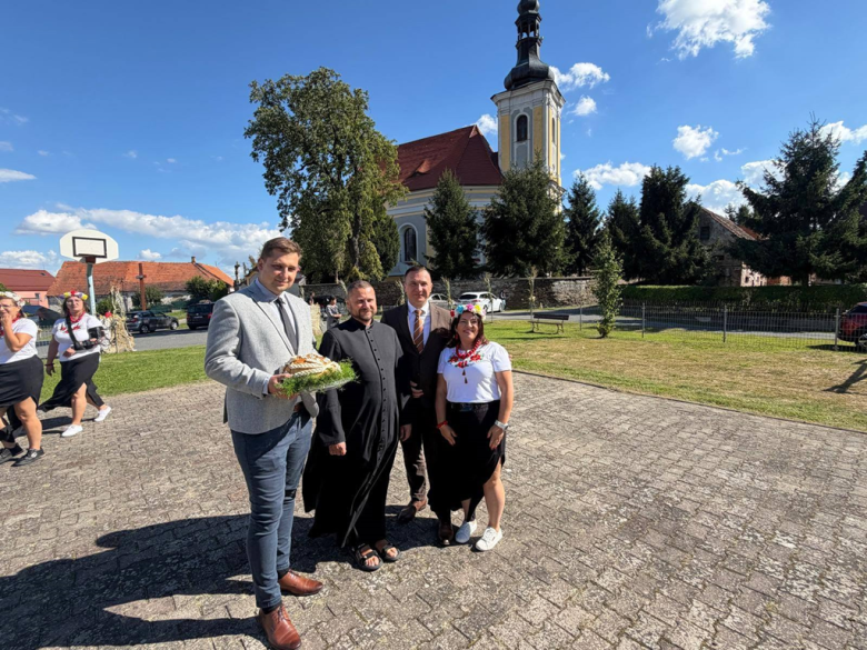 Mieszkańcy Byczenia świętowali dożynki