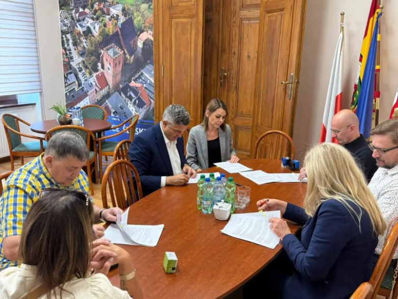 553 tys. zł na remonty zabytków. Gmina Ząbkowice Śląskie podpisała umowy