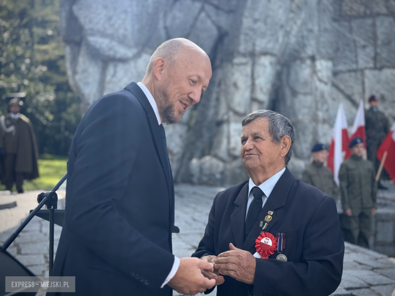 Powiatowa Uroczystość Kombatancka w Ziębicach. Oddali hołd bohaterom