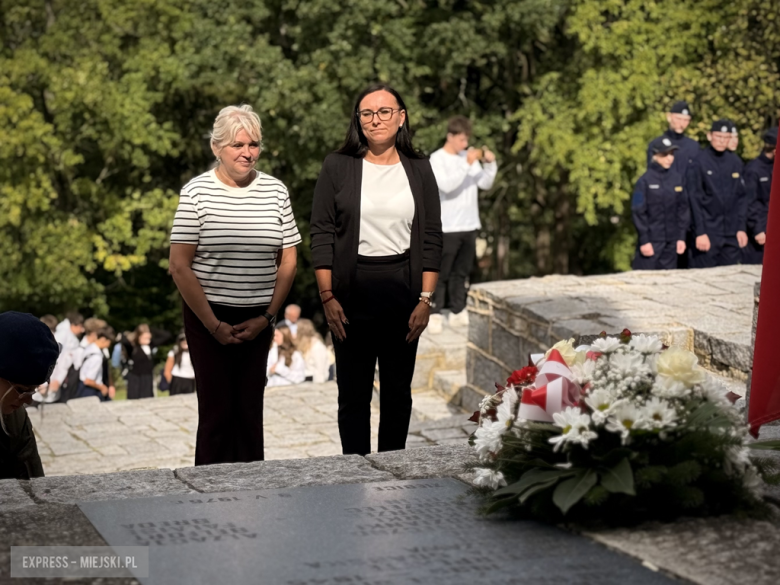 Powiatowa Uroczystość Kombatancka w Ziębicach. Oddali hołd bohaterom