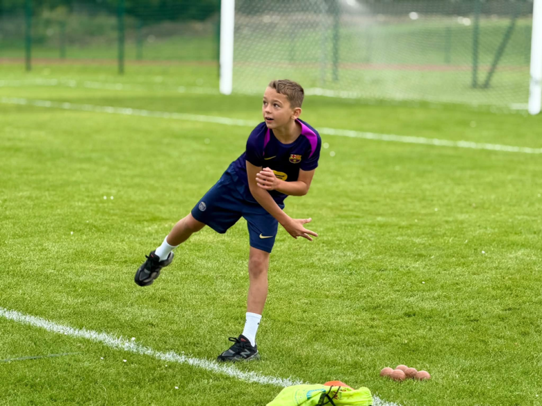 Na Stadionie Miejskim w Ziębicach odbył się III Miting Lekkoatletyczny „Witaj Szkoło”. Uczniowie ryw