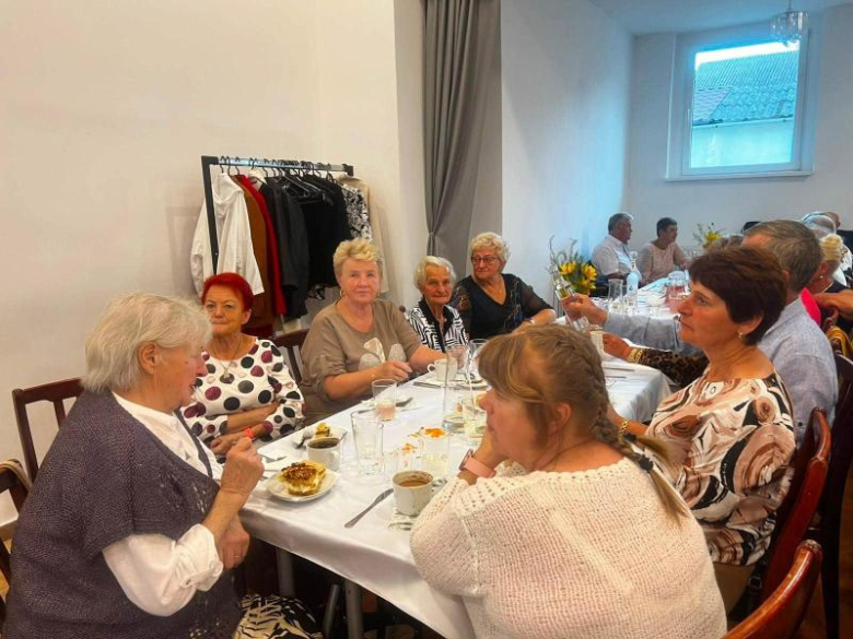 130 seniorów spotkało się na corocznym Balu Seniora w Stoszowicach