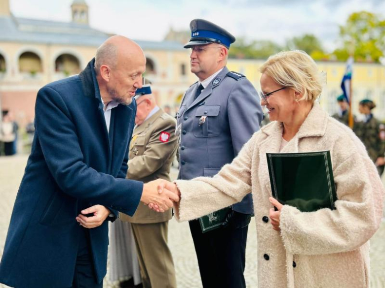 Kadeci z Henrykowa złożyli ślubowanie. Wyróżniono także nauczycieli