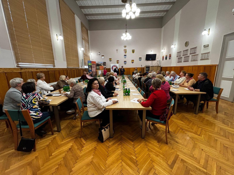 „Senior w roli głównej”. Konferencja zdrowotna w Starostwie Powiatowym
