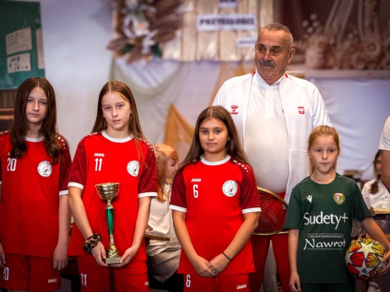 Szkoła Podstawowa nr 4 w Ziębicach świętowała 70-lecie istnienia