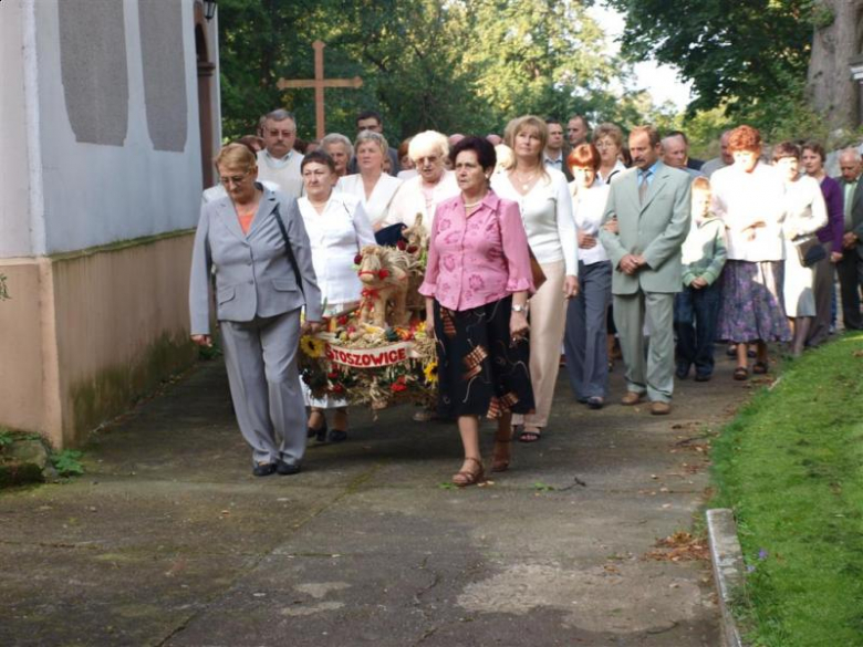 Dożynki w Stoszowicach