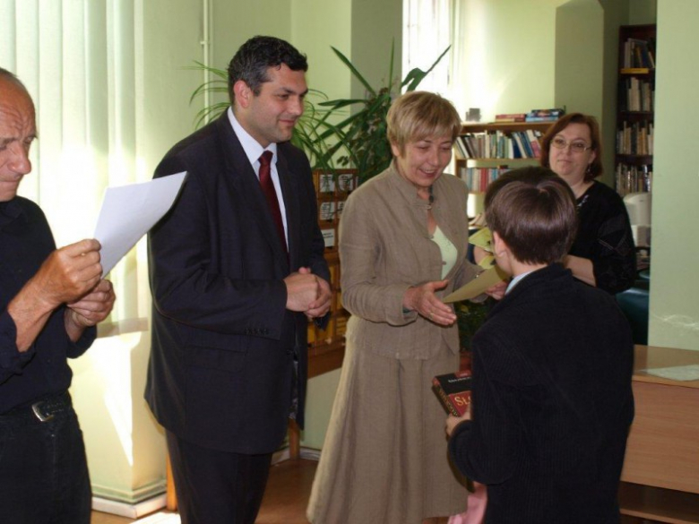 Konkursy w ząbkowickiej bibliotece