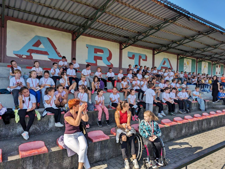 	„Bieg Orląt” na stadionie miejskim w Ziębicach