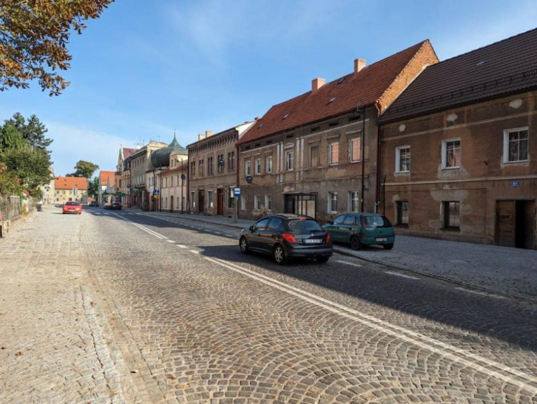 Droga wojewódzka w Henrykowie oddana do użytku po przebudowie