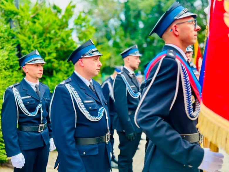 80 lat OSP Henryków. Jubileusz jednostki z udziałem strażaków, mieszkańców i samorządowców