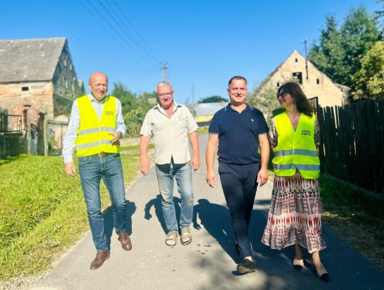 Remont drogi powiatowej w Bożnowicach na finiszu