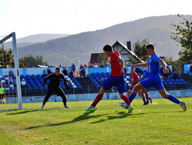 Klasa okręgowa: Bielawianka Bielawa 3:2 (1:2) Orzeł Ząbkowice Śląskie