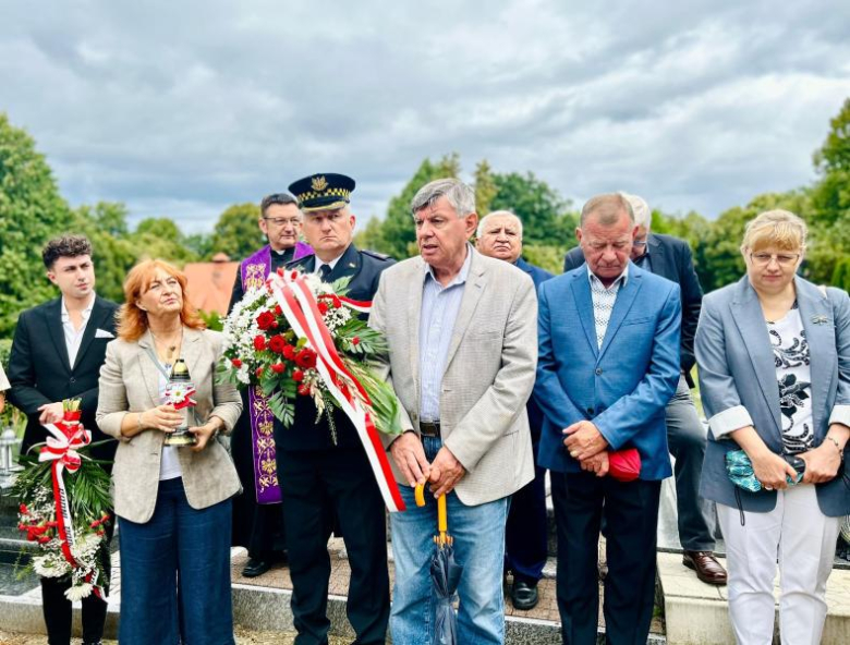 W Ziębicach pamiętają o uczestnikach Powstania Warszawskiego [foto]