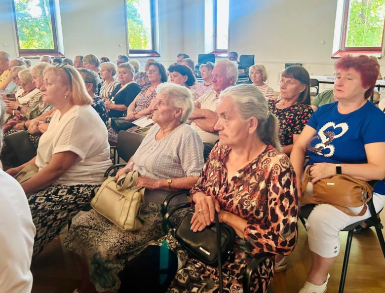 Ruszył Program Karty Seniora Aglomeracji Wrocławskiej – Jak otrzymać kartę i korzystać ze zniżek?