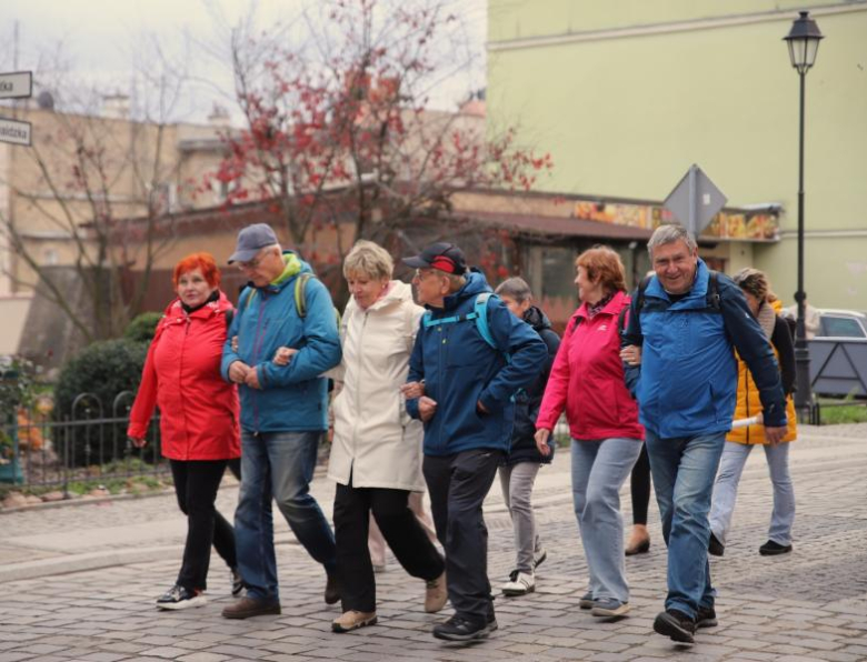 Dzień Seniora w Ząbkowicach Śląskich: barwna parada seniorów i koncert Edyty Geppert