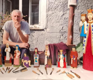 Między niebem a ziemią: 60 lat rzeźbiarskiej drogi Jana Giejsona z Barda