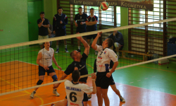 Mecz towarzyski siatkarzy: Opal - Bielawianka [foto]