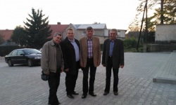 Nowy plac przy świetlicy wiejskiej w Krzelkowie