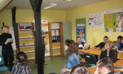 Spotkanie uczestników Hufca Pracy w Ziębicach z przedstawicielem Państwowej Inspekcji Pracy