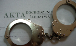 Nie dostał pieniędzy, więc...podpalił samochód. 23-latek tymczasowo aresztowany