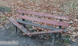 Chuligani połamali ławki. Akt wandalizmu w ząbkowickim parku