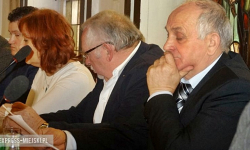 Ziębicka rada miejska najbardziej wykształcona. Jak wygląda sytuacja w innych gminach?