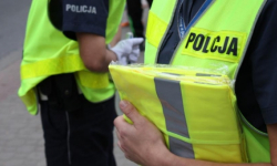 „Świeć przykładem" - noś odblaski. Apel policjantów