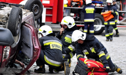 Pokaz ratownictwa drogowego i inne atrakcje. Piknik strażacki w Złotym Stoku za nami [foto] [video]