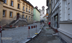 Remont bardzkiej starówki na ostatniej prostej. Znamy oficjalny termin otwarcia drogi