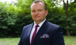 Paweł Onyśków z „dychą”. Koalicja Obywatelska przedstawiła pełne listy wyborcze