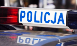 Stracił panowanie nad pojazdem i wjechał w ogrodzenie posesji. Był pijany