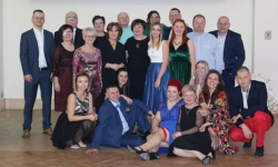Wspomnieniowy bal studniówkowy absolwentów ziębickiego „Ceglaka"