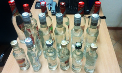 Trudnił się nielegalną produkcją alkoholu i papierosów