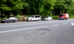 Kolizja volkswagena i renault na krajowej ósemce w Bardzie