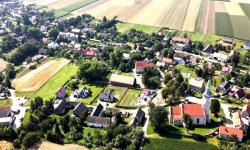 Droga gminna w Zwróconej do przebudowy