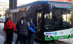 Minął rok funkcjonowania Ząbkowickiej Komunikacji Publicznej. Ile osób z niej korzysta?