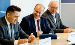 Nowe miejsca pracy coraz bliżej. Umowa na budowę hali magazynowo-produkcyjnej podpisana