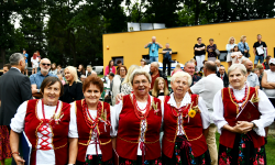 Dożynki powiatowo-gminne w Stolcu. Sprawdź, które sołectwo wykonało najładniejszy wieniec  [foto]