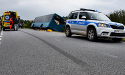 Trzy wypadki i kilkanaście kolizji w ciągu kilku dni. Policja apeluje o ostrożną jazdę