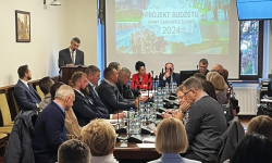 W Ząbkowicach Śląskich już po sesji budżetowej. Radni przyjęli projekt budżetu na 2024 rok