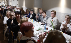 Gminny Dzień Kobiet we wnętrzach kamienieckiego pałacu [video]
