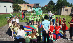 XI Przedszkolna Olimpiada Sportowa w Mąkolnie [foto]