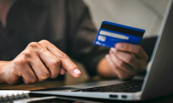 Padł ofiarą internetowego oszustwa. Z jego konta zniknęło kilkanaście tys. zł