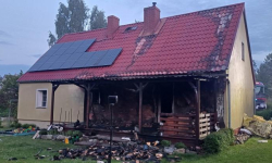 Pożar domu jednorodzinnego w Ząbkowicach Śląskich