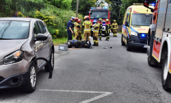 Zderzenie samochodu osobowego i skutera w Tarnowie [foto]