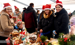 Mikołajkowy Jarmark Bożonarodzeniowy w Ząbkowicach Śląskich [foto]