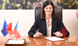 Zastępczyni, rzecznik, sekretarz, przewodnicząca i pierwsza kobieta-burmistrz w powiecie [wywiad]